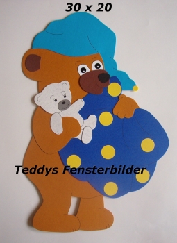 Teddy mit Kuschelkissen