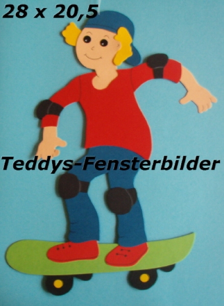 Junge auf Skatboard